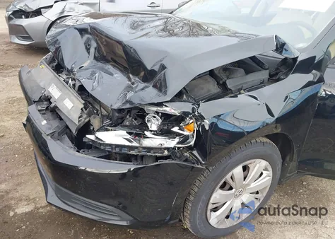 2014 Volkswagen Jetta 1.8T Se from USA, damaged, VIN 3VWD17AJ8EM401103